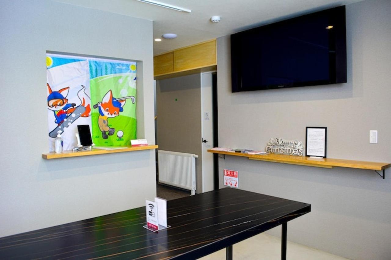 Qfox Ruby Hotel Niseko Bagian luar foto